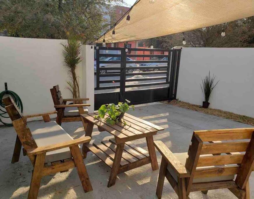 Comfortable And Private House 2 Bedrooms Wifi Parking Free Monterrey Kültér fotó